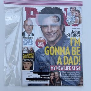 People magazine December 25, 2017 John Stamos - Matt Lauer